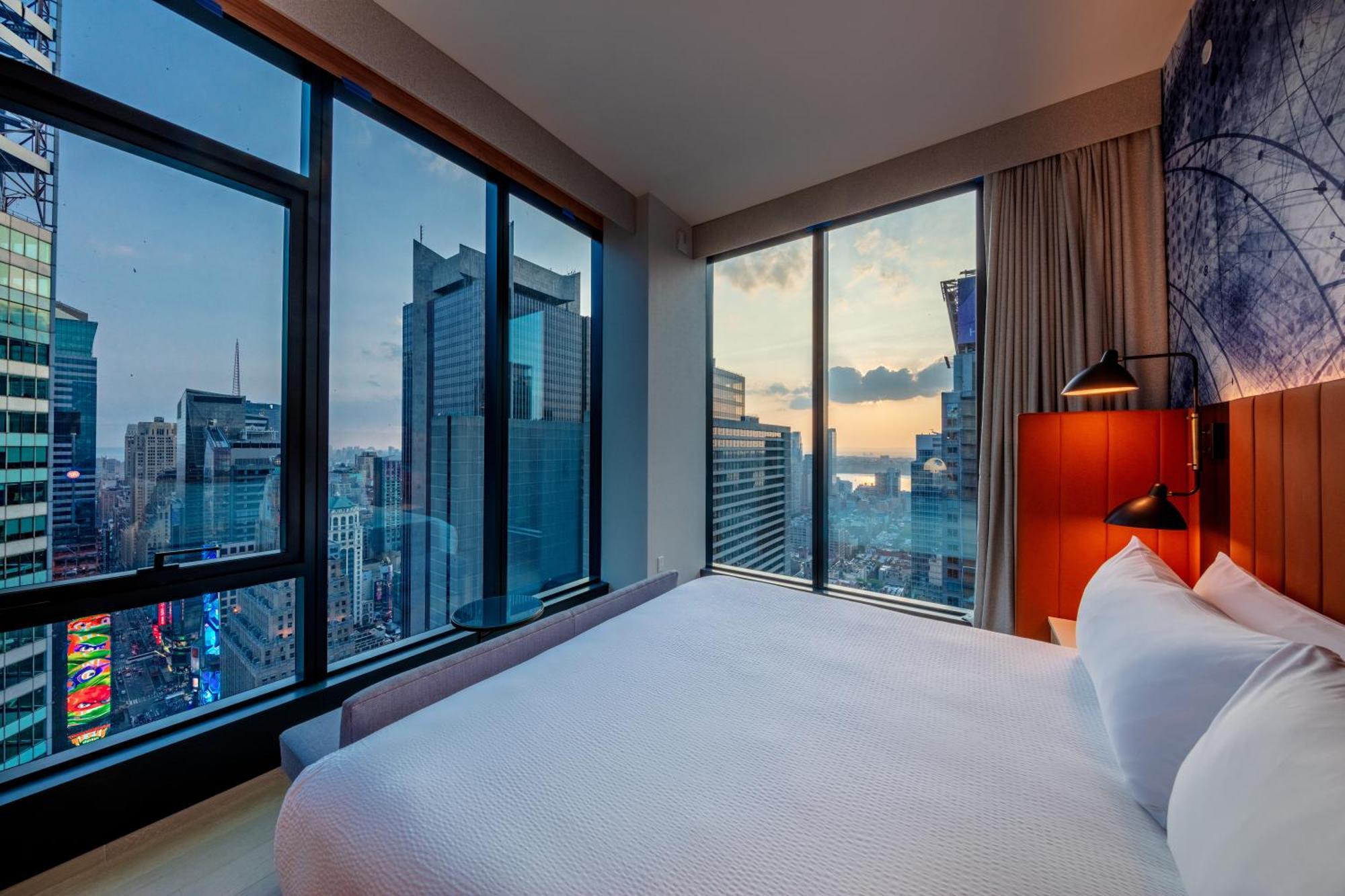 Hotel Tempo By Hilton New York Times Square Esterno foto