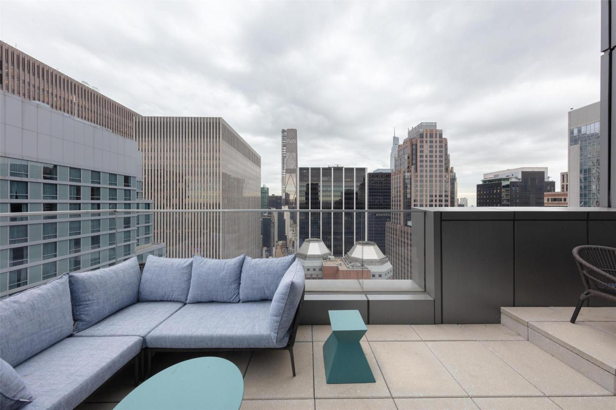 Hotel Tempo By Hilton New York Times Square Esterno foto